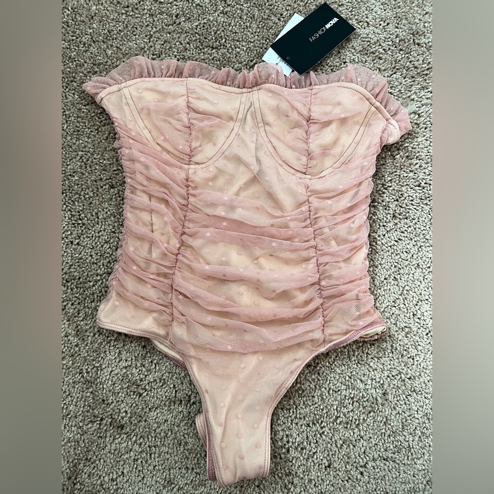 Fashion Nova Lace Bodysuit